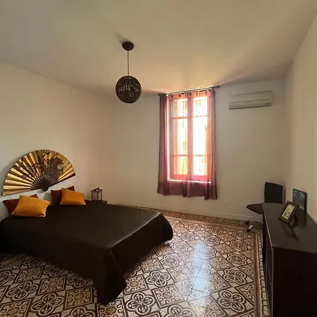 Maison Familiale Les Hirondelles Magalas Extérieur photo