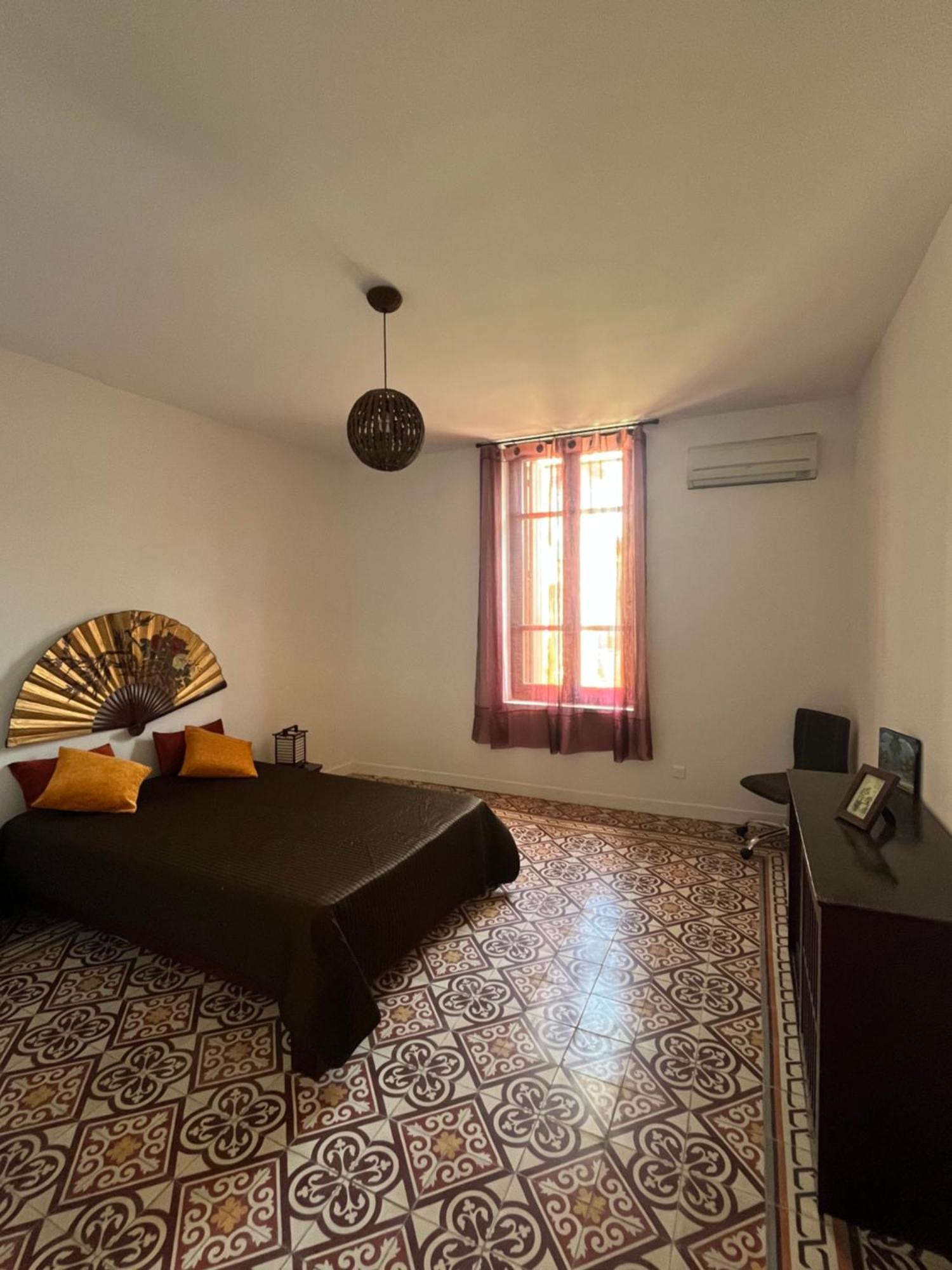 Holiday home Maison Familiale Les Hirondelles *